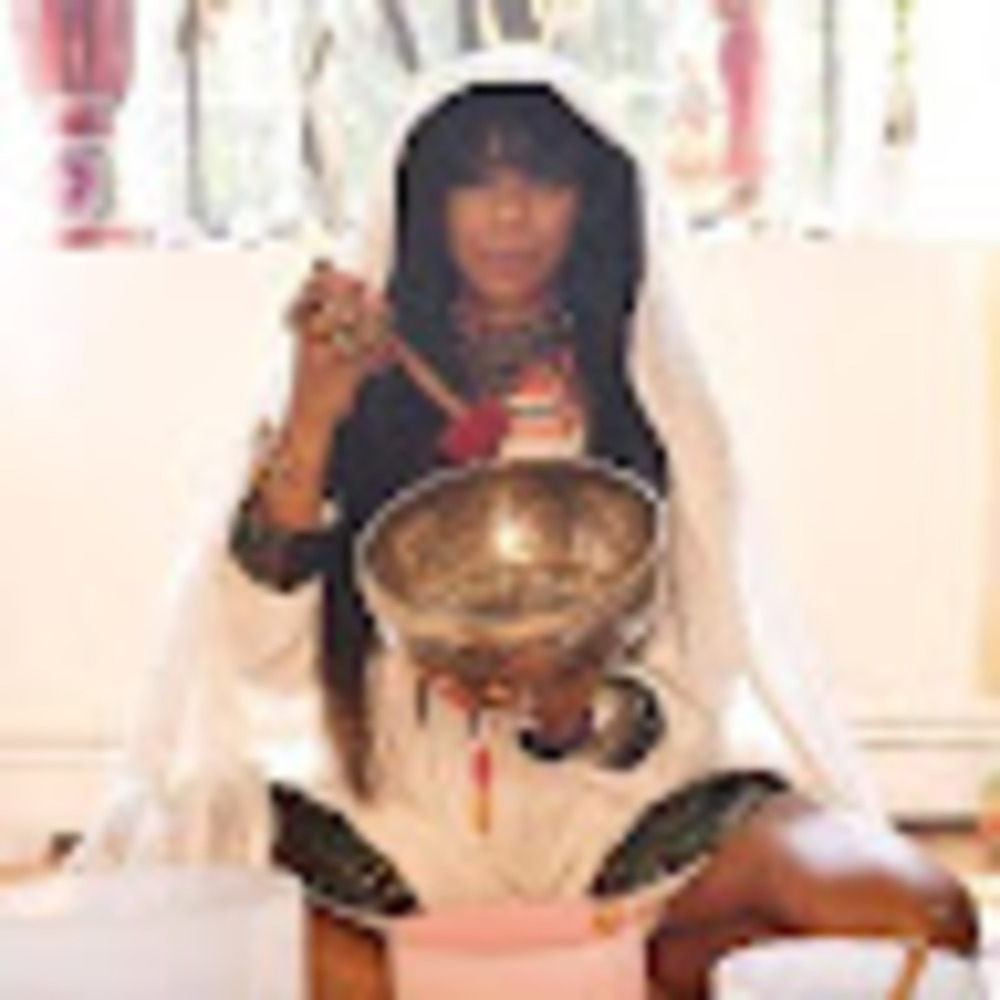 Meet your Posher, Shaella